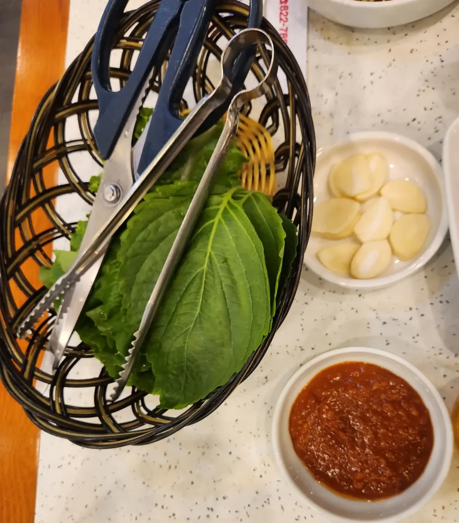 띠울석갈비 오래전부터 이어진 전통의 대전 석갈비 4 띠울석갈비 반찬