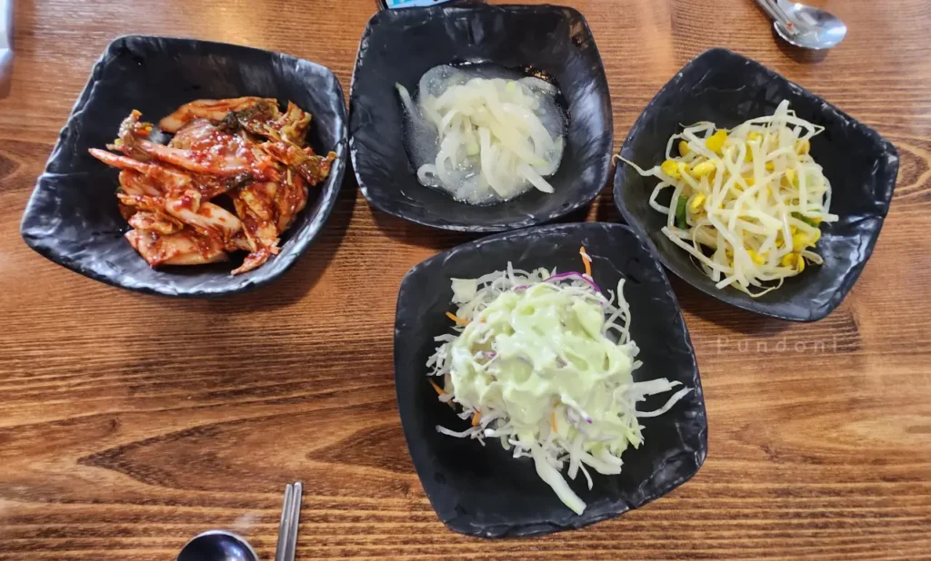 솥뚜껑닭볶음탕 솥뚜껑으로 만드는 특별한 닭볶음탕 서산 해담솥뚜껑 5 20240502 115208