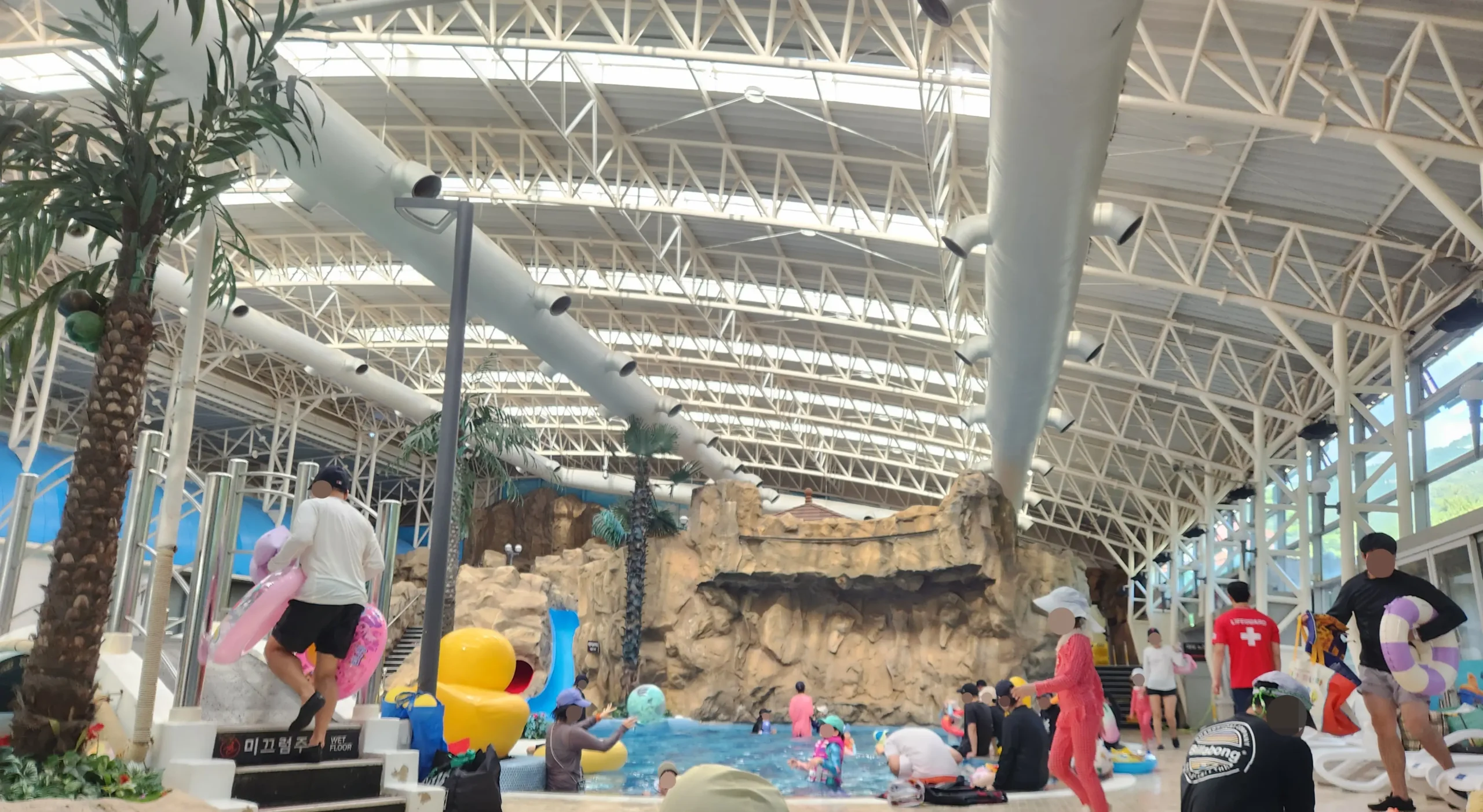 소노벨 단양 오션플레이 실내 수영장